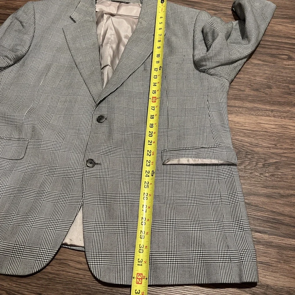 Jack Victor Loretowood spj Italy Woven Fabric Check Plaid Blazer Sz 48R Viscose